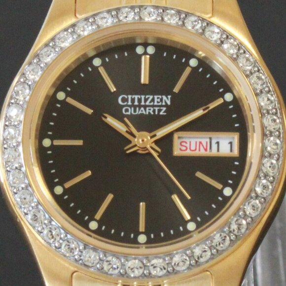 Citizen Ladies Classic Quartz Watch Crystal Bezel Gold Toone Black Dial 26mm main image 13